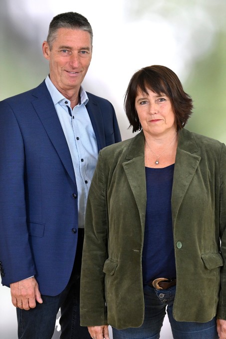 Heinz-Gerd Giesen (Pflegedienstleiter) und Regina Ziebell (Chefärztin)