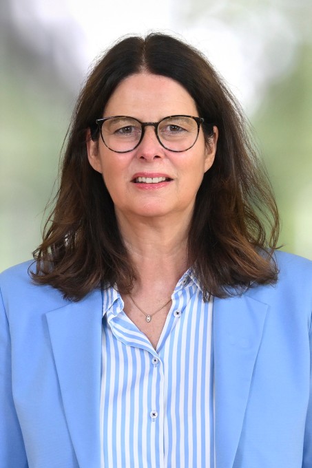 Porträtfoto der Vorsitzende der Ethikkommission Frau Marion Kleinmanns-Klein