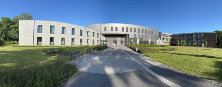 Eingangsbereich von Haus 56 - Haupteingang